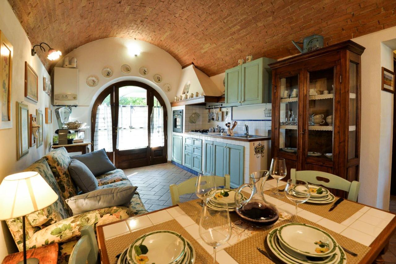 Appartamento Vecchio Mulino Isola d'Arbia Exterior foto